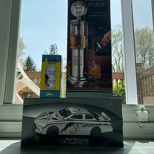 Car Themed Liquor Set